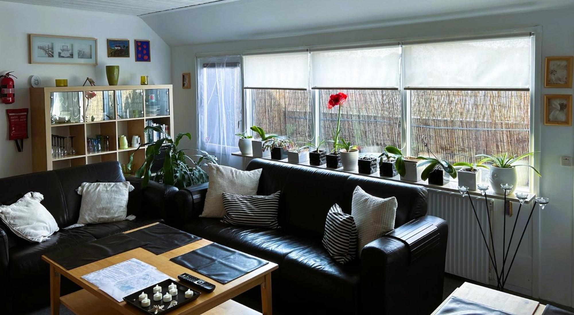 En Trappa Upp Apartment Malmo Bagian luar foto